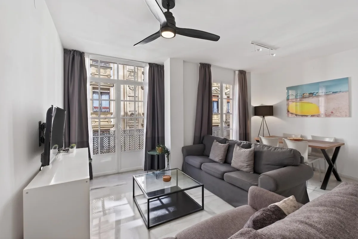 Acogedor apartamento junto a la Catedral en Málaga - foto 1
